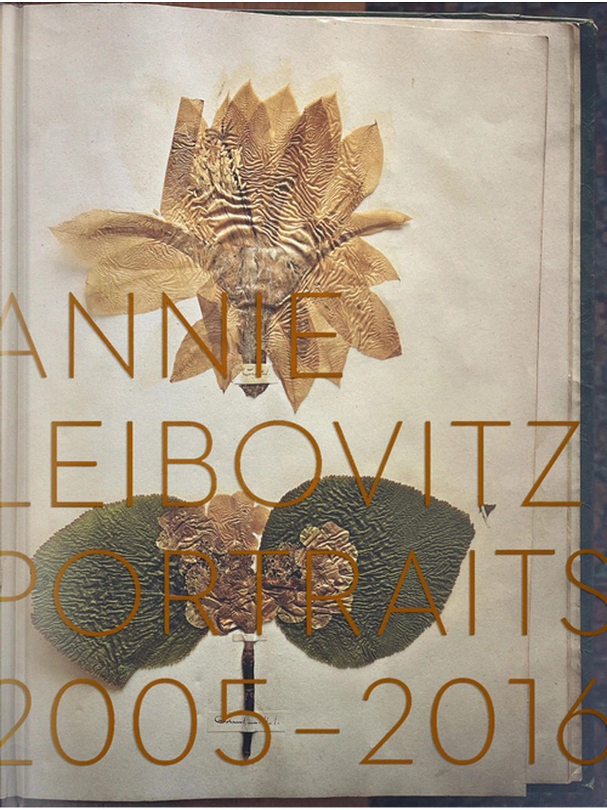 ANNIE LEIBOVITZ: PORTRAITS 2005-2016 (2022 EDITION)